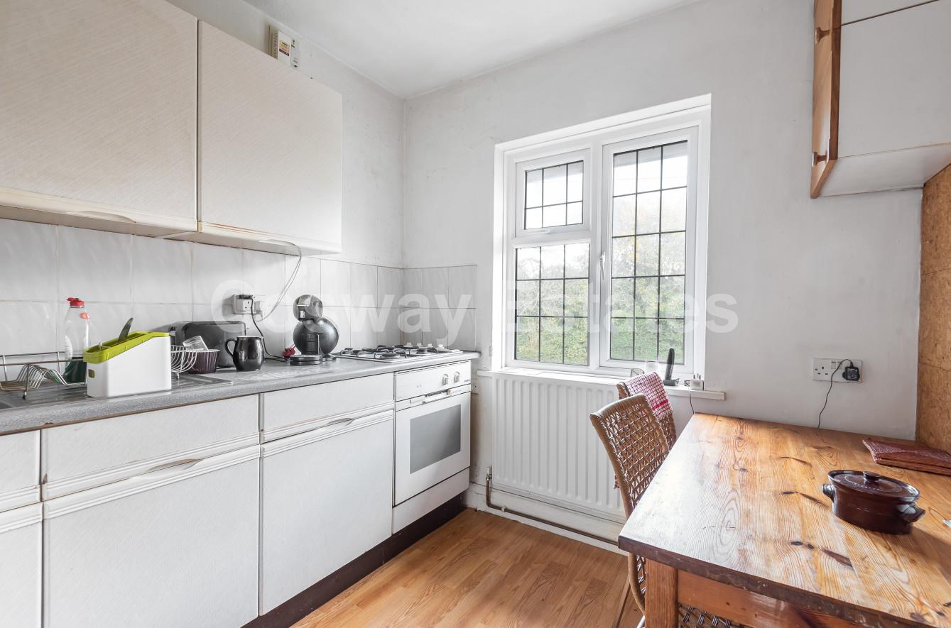 Highwood Hill, Mill Hill